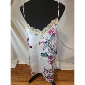 In‎ Bloom by Jonquil Floral print Chemise with lace trim Size Med Pink
